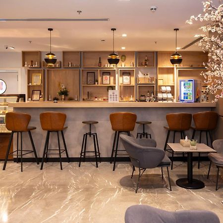 Hayat Al Riyadh Hotel Zewnętrze zdjęcie